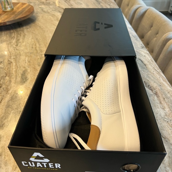 Travis Mathew Cuater Phenom Leather Shoe/Sneaker BRAND NEW in box Men’s size 12 - Picture 3 of 10